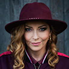 Anneke van Giersbergen