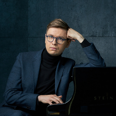 Vikingur Olafsson