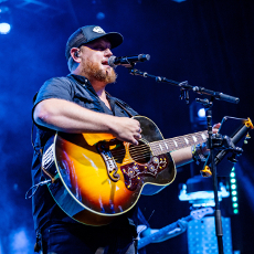 Luke Combs UK